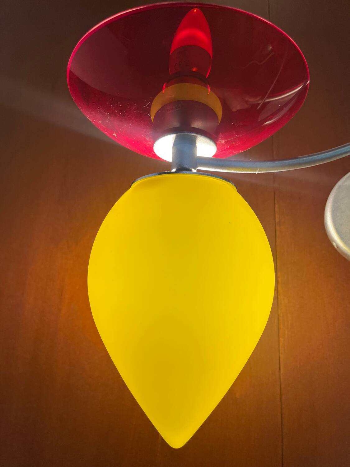 Memphis Milano wall lamp Artemide Venezia 1980
