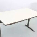 Small Action office desk by George Nelson for Mobilier international