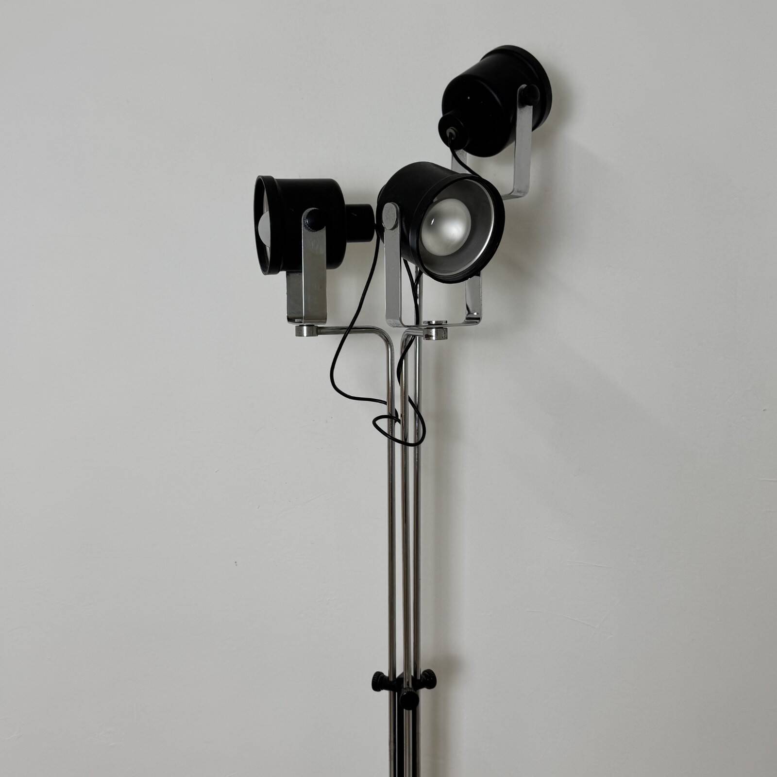 Floor Lamp Lights Milan Model P433 Brusasco and Torretta Design 1970s