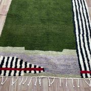 Handmade wool rug handwoven size 150 x 250 cm