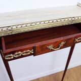 Style Louis XVI console