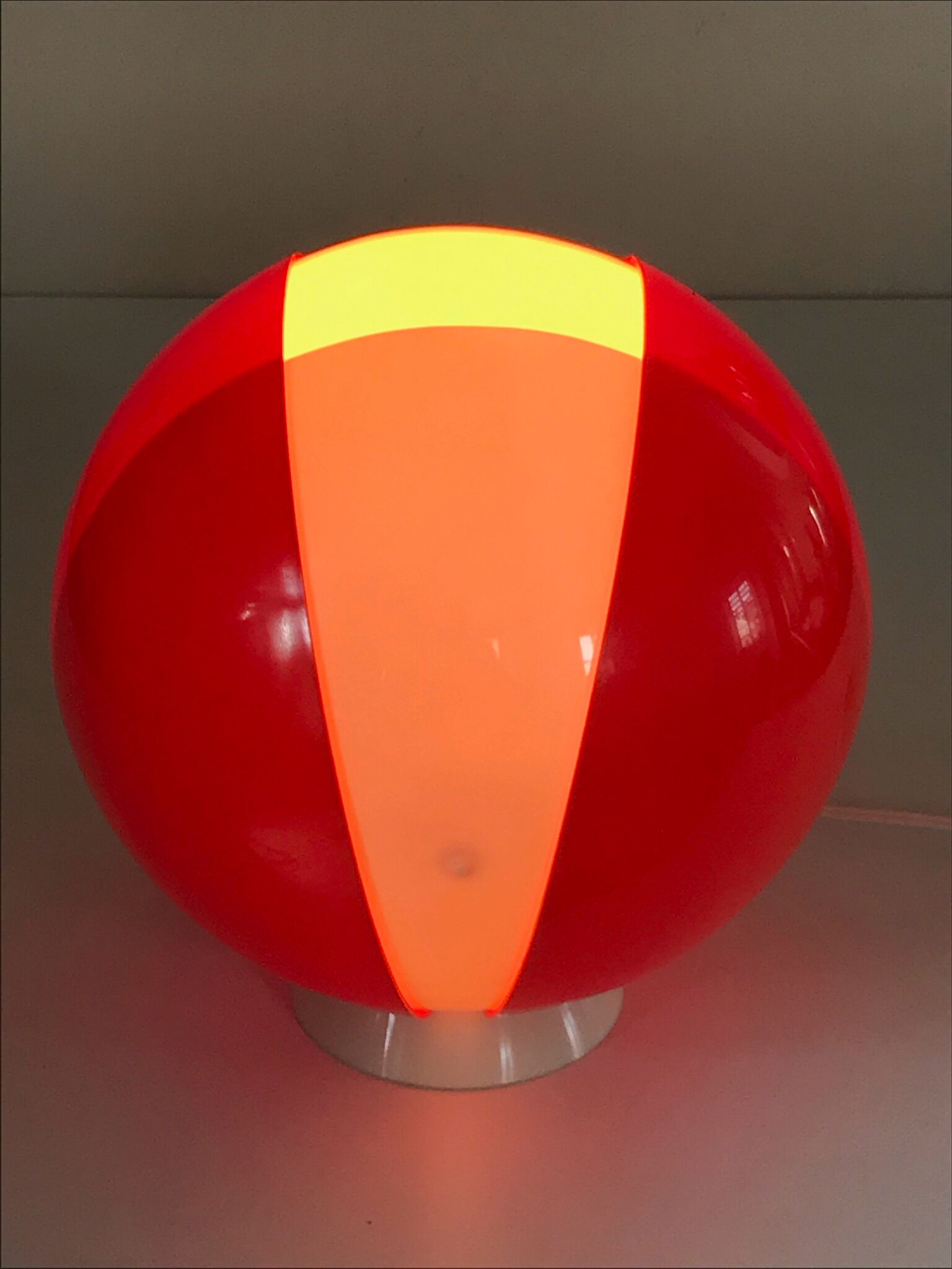 Lotus lamp design 70s