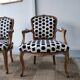 Paire de fauteuils cabriolets louis xv