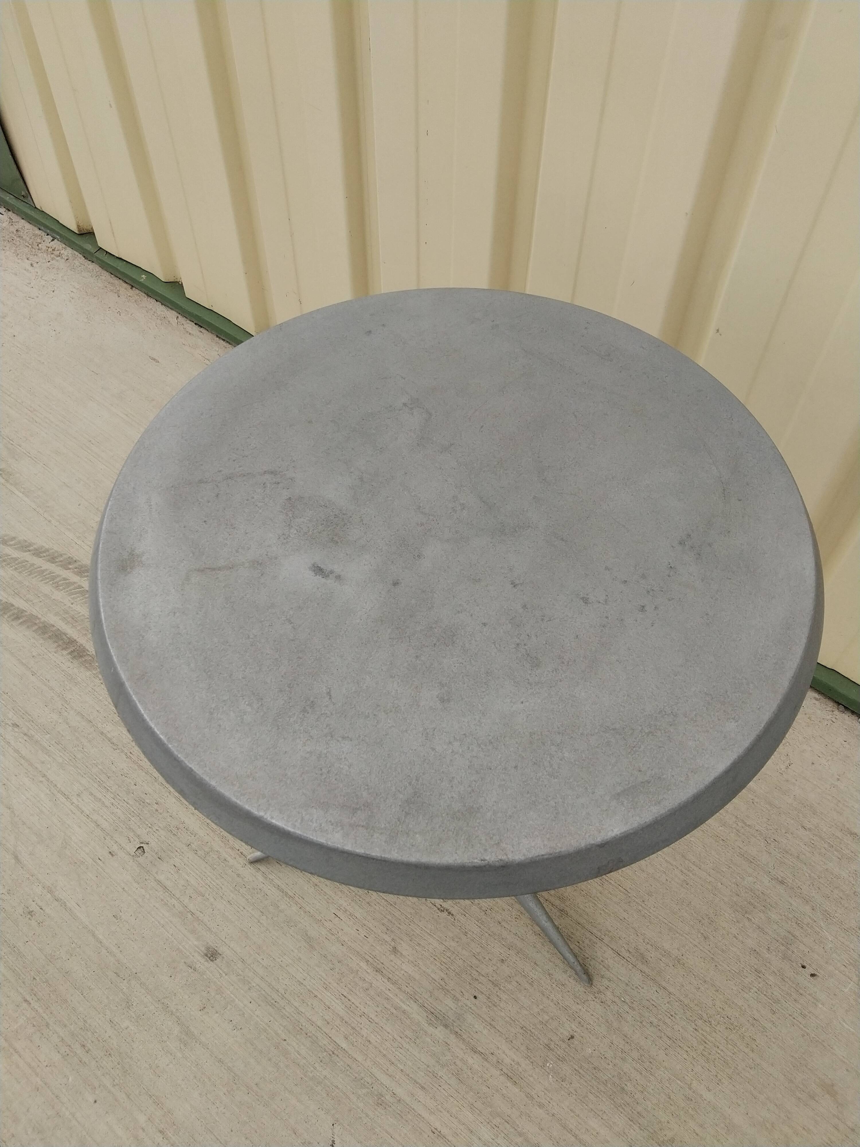 Table bistrot