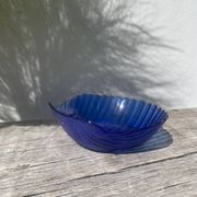Vide poche coquillage bleu en verre