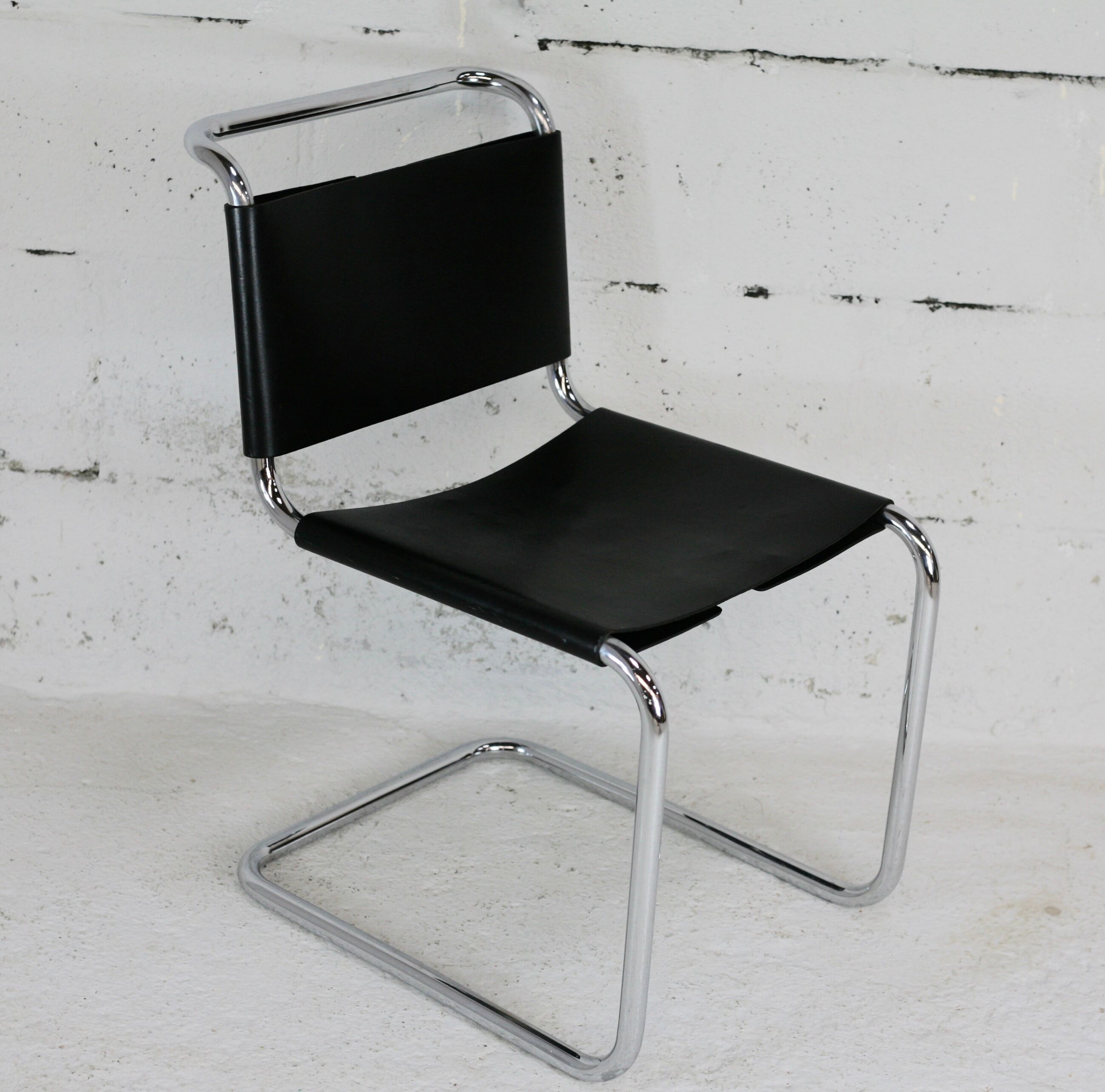 Chair b33 by Marcel Breuer edition dino gavina, circa 1950