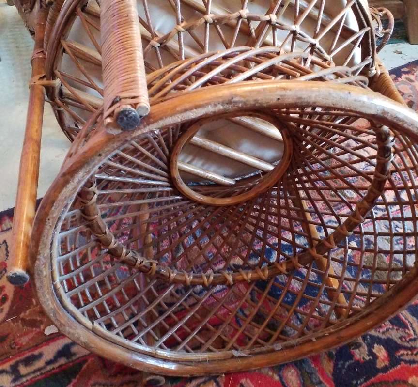 Pair of armchairs emmanuelle