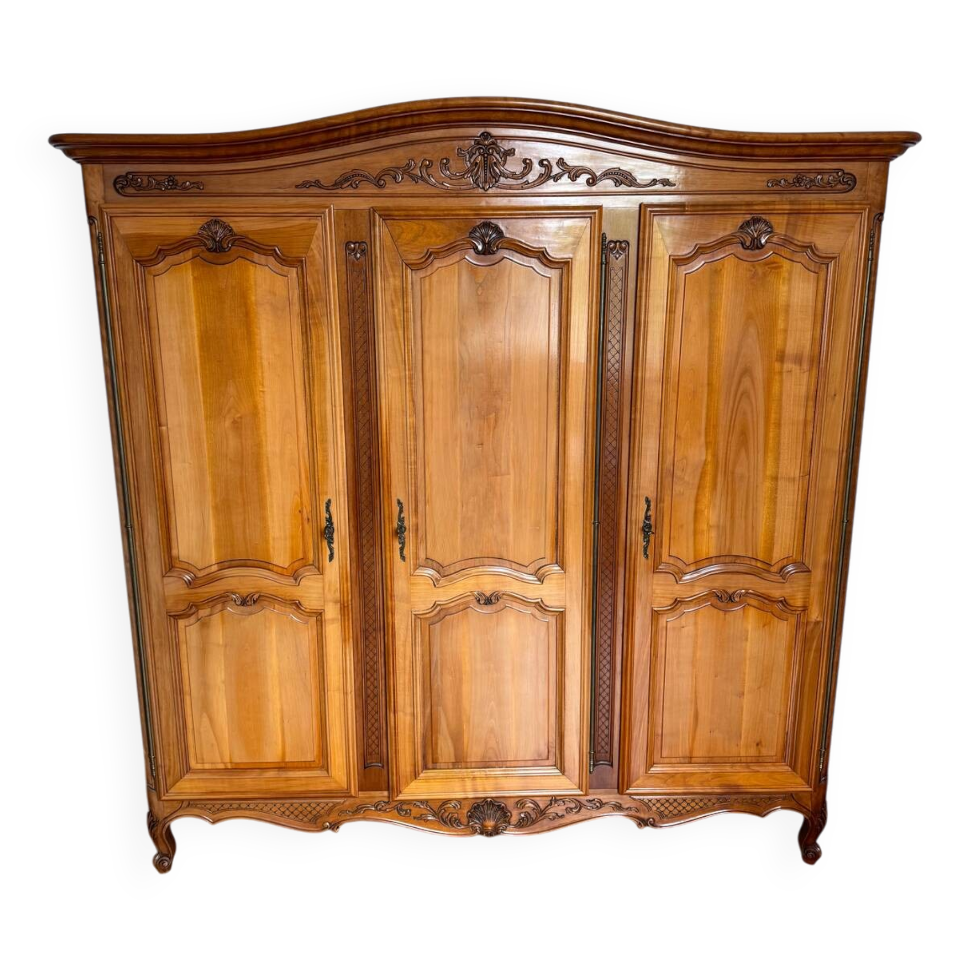 Three-door wardrobe in Regency style