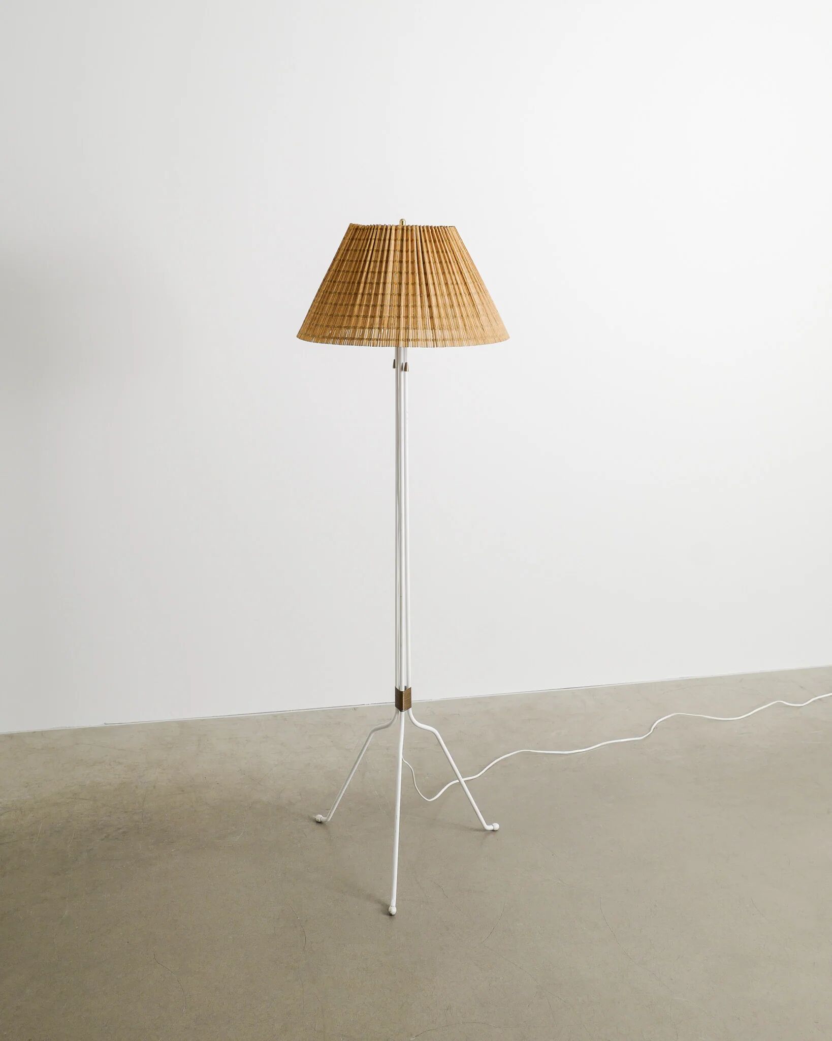 Finnish Mid Century "30-058" Floor Lamp by Lisa Johansson-Papé, 1940s