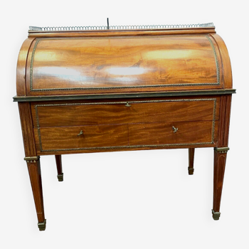 Bureau a cylindre de style Louis XVI en acajou et placage XIX siècle