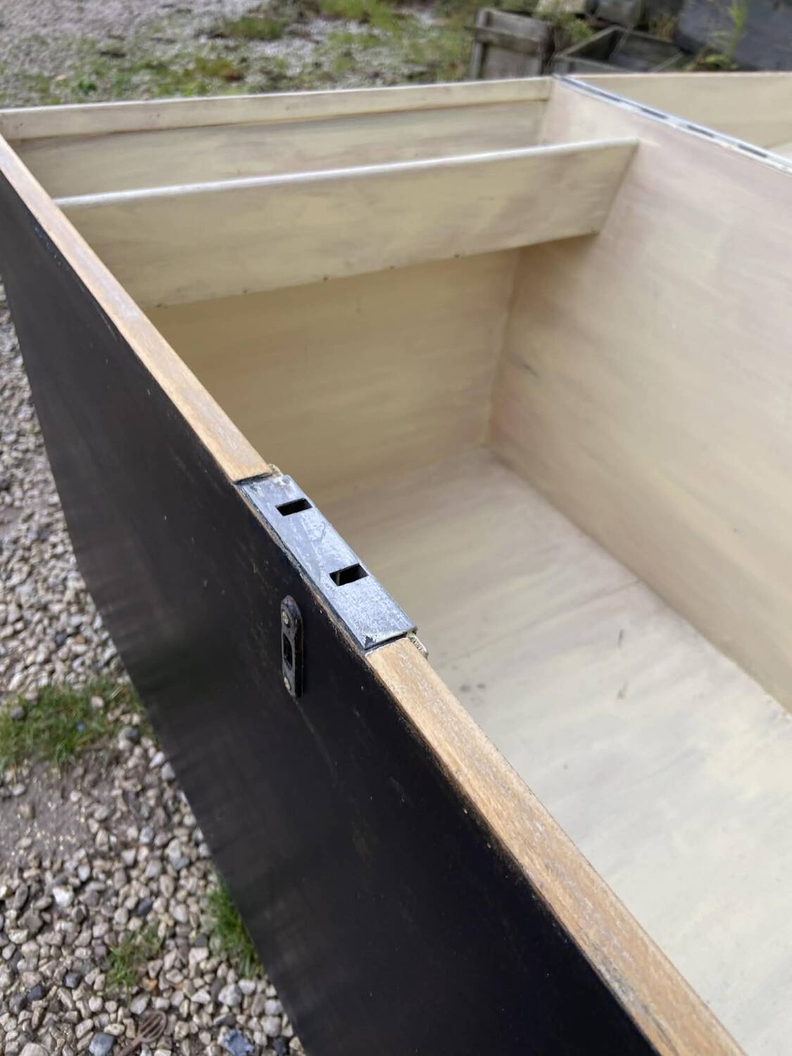 Coffre ancien en bois