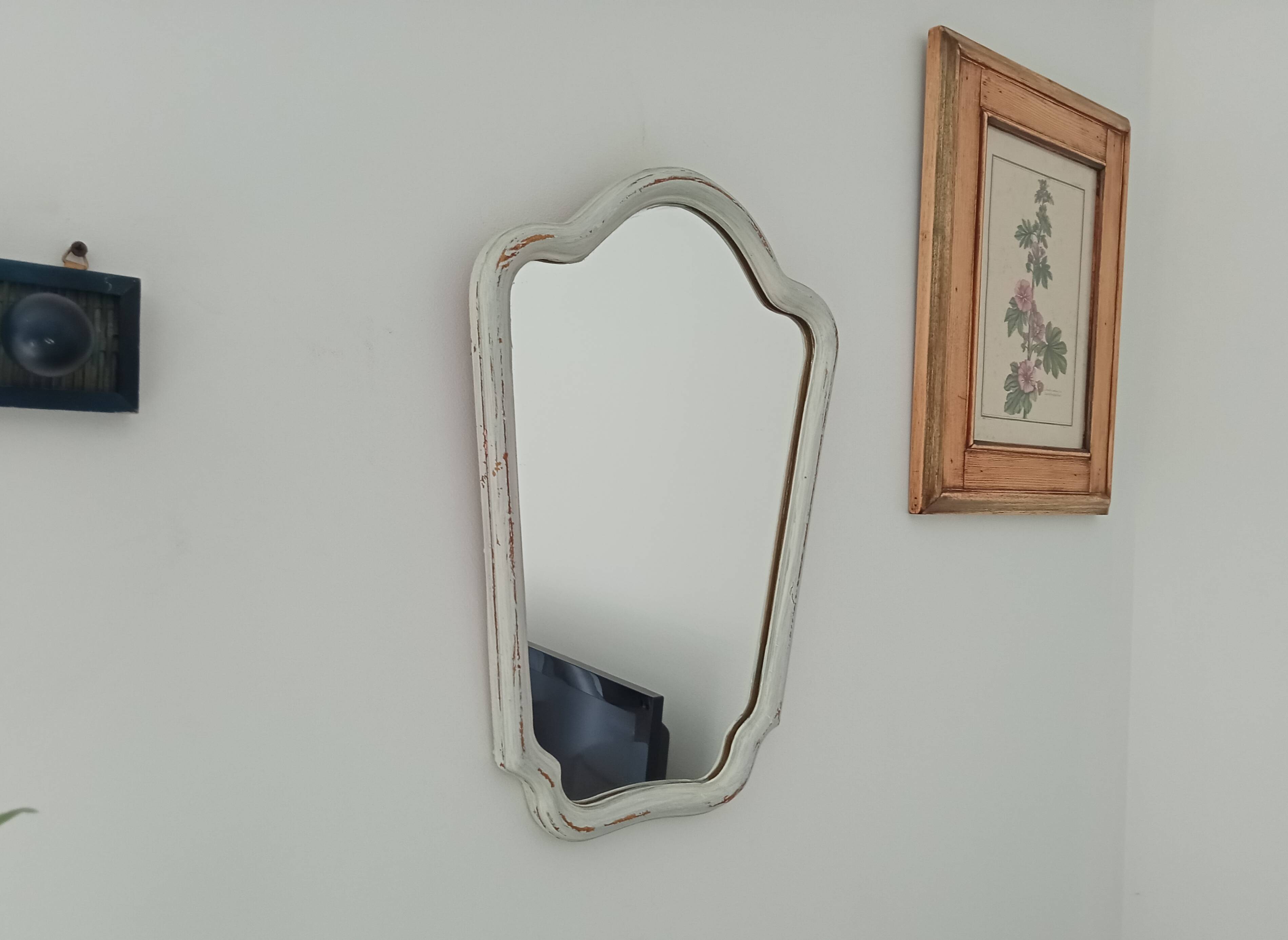 Vintage mirror in wood and stucco 48.5cm*38.5cm
