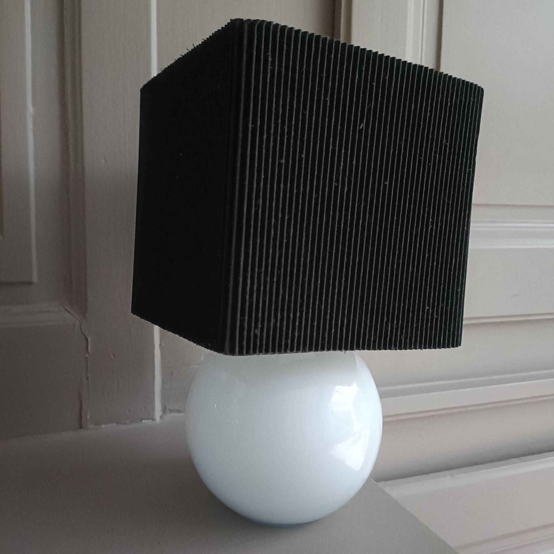 Opaline ball lamp Art Deco