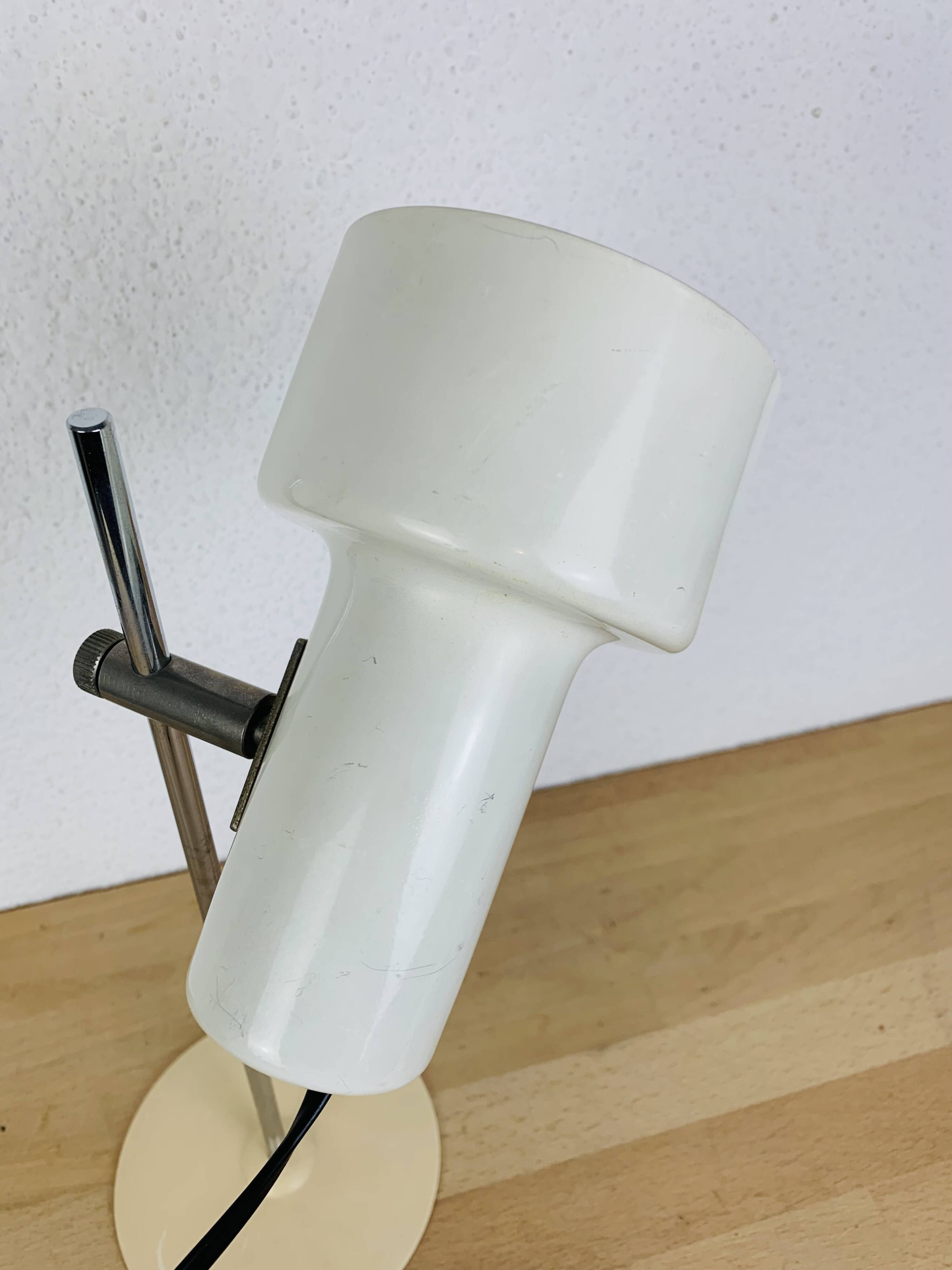 Vintage 60s white spotlight desk lamp