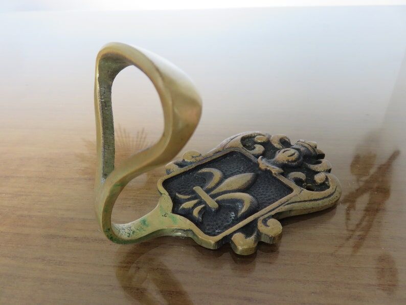 4 old wall hooks coat rack in bronze "fleur de lys" art deco years 20 30