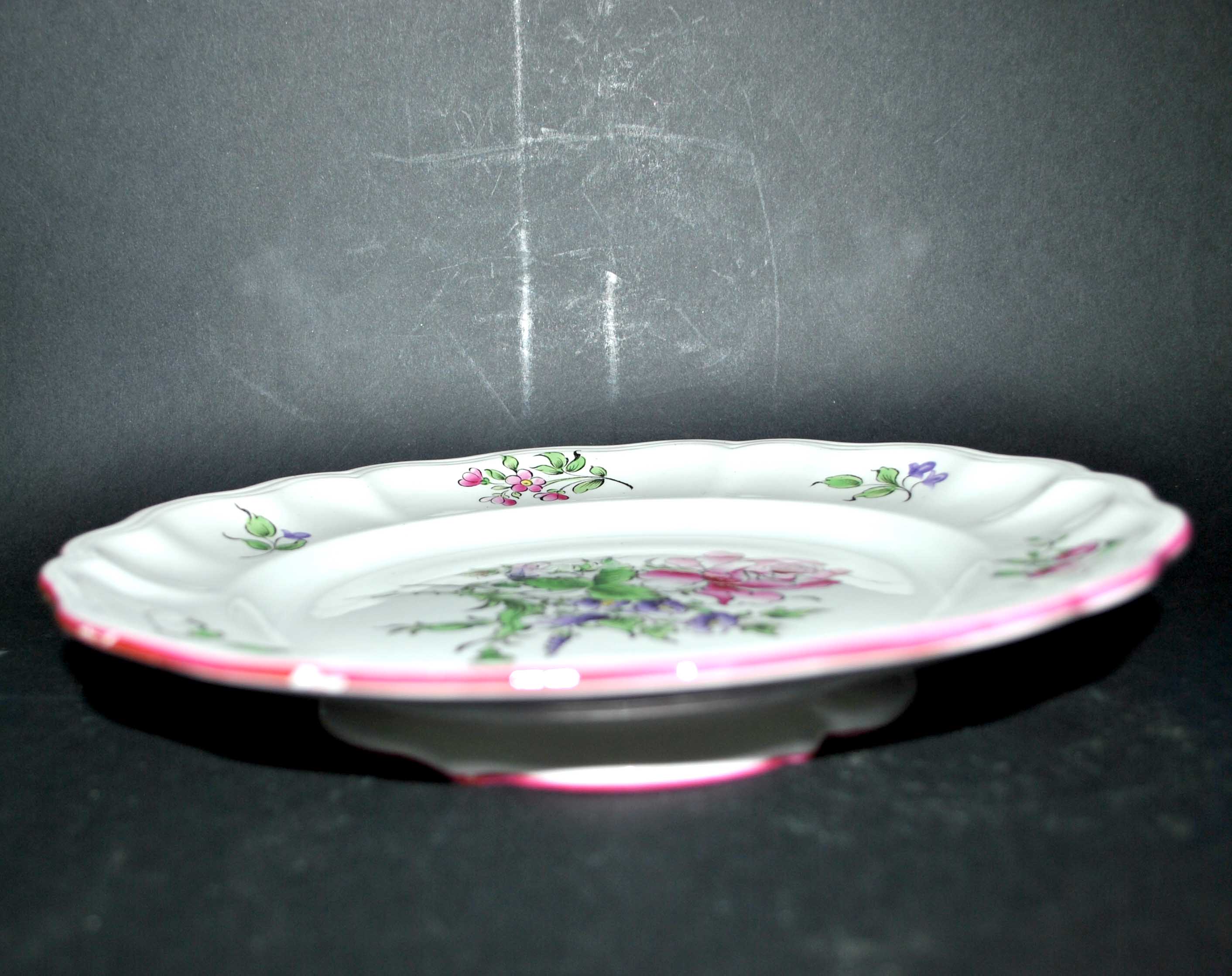 Round dish on pedestal - plate mounted flowered lamp lamp of luneville