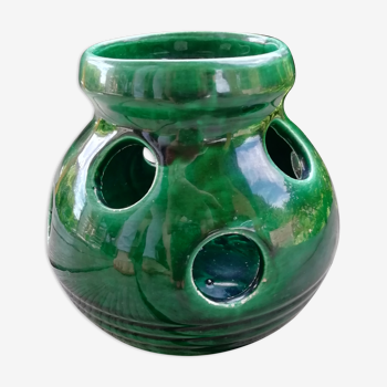 Glazed ceramic garlic pot