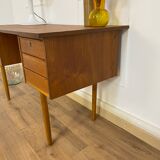 Vintage Scandinavian office