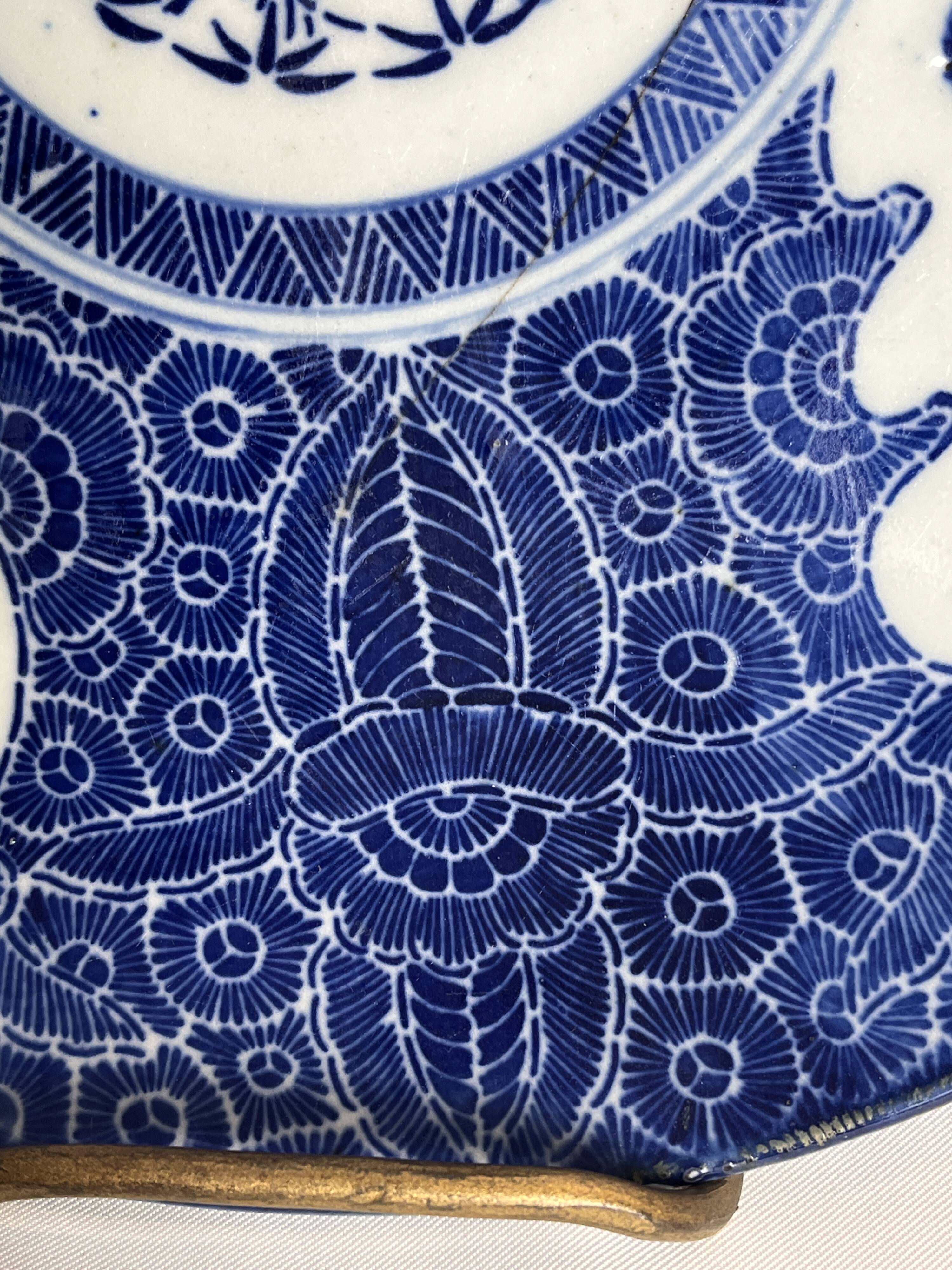 Japan, large white and blue porcelain plate from the 19th century.