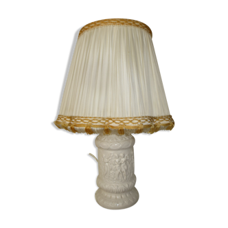 White ceramic table lamp