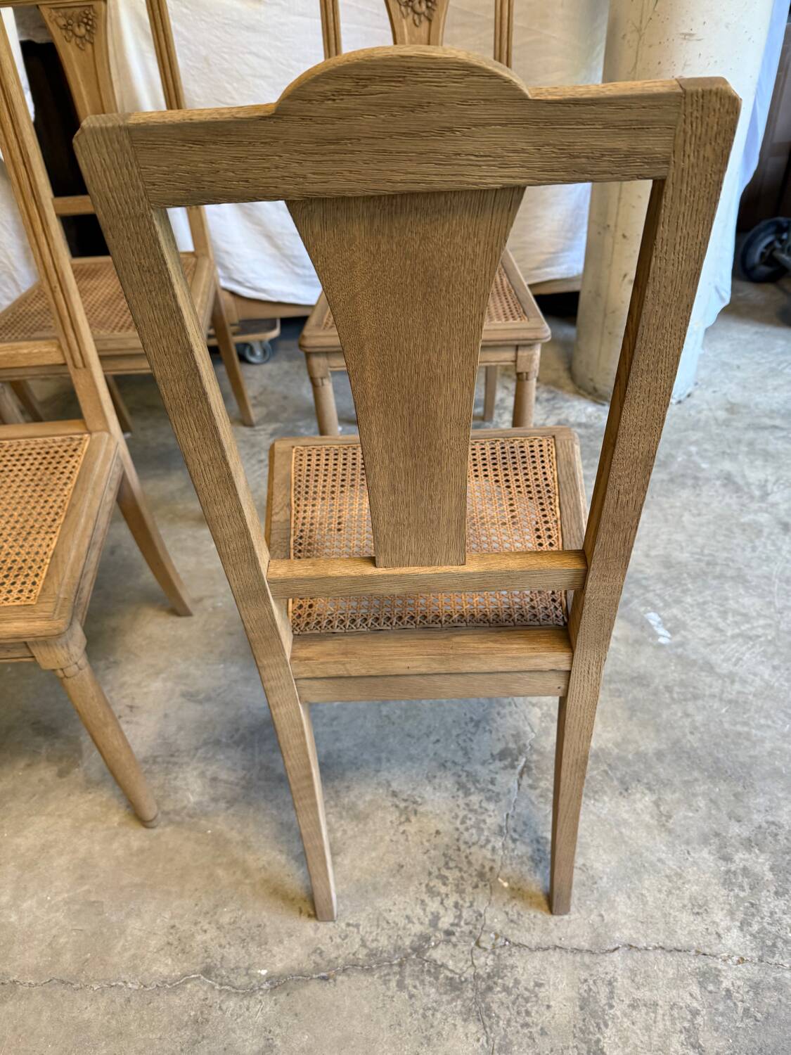 Chaises cannées