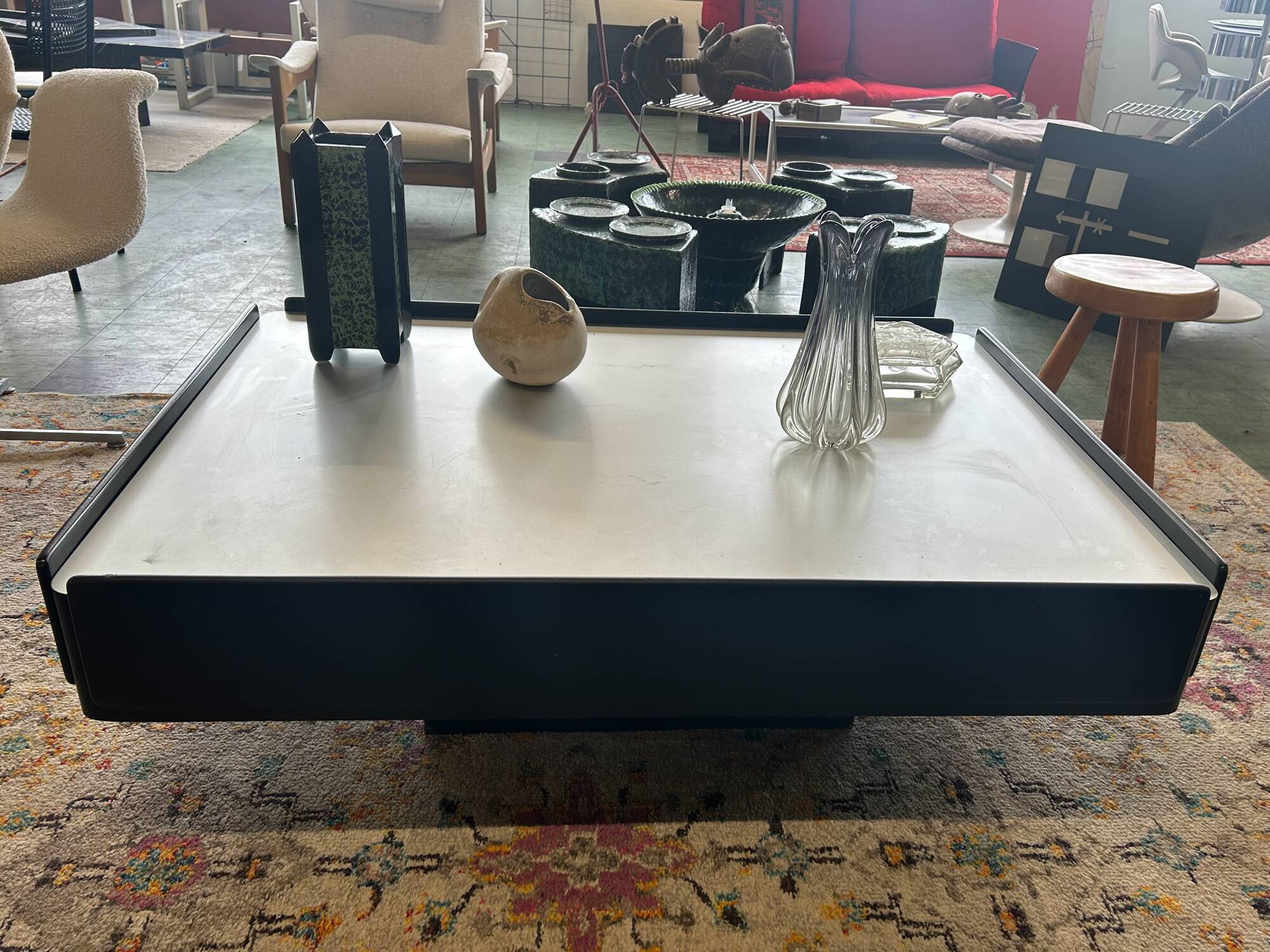 Table basse noire Vico Magistretti pour Gavina 1960