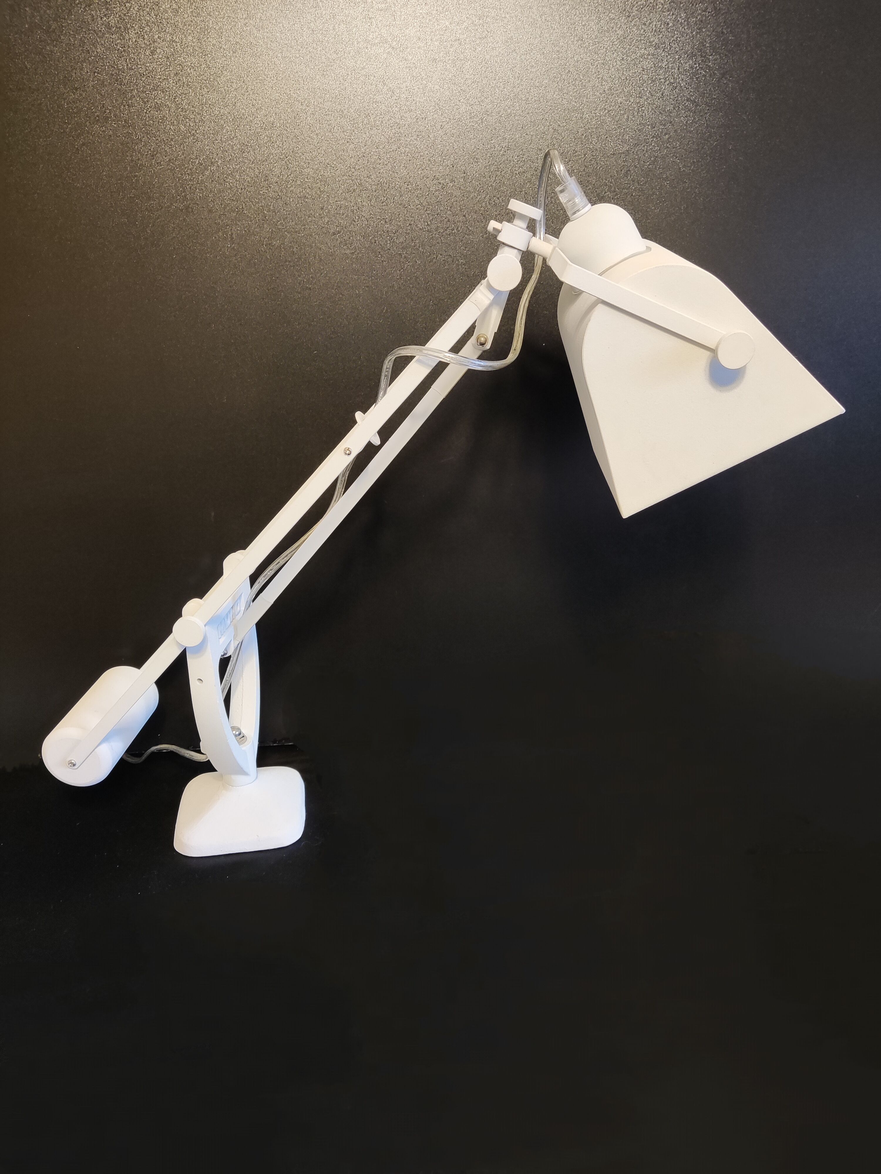 Muno industrial lamp