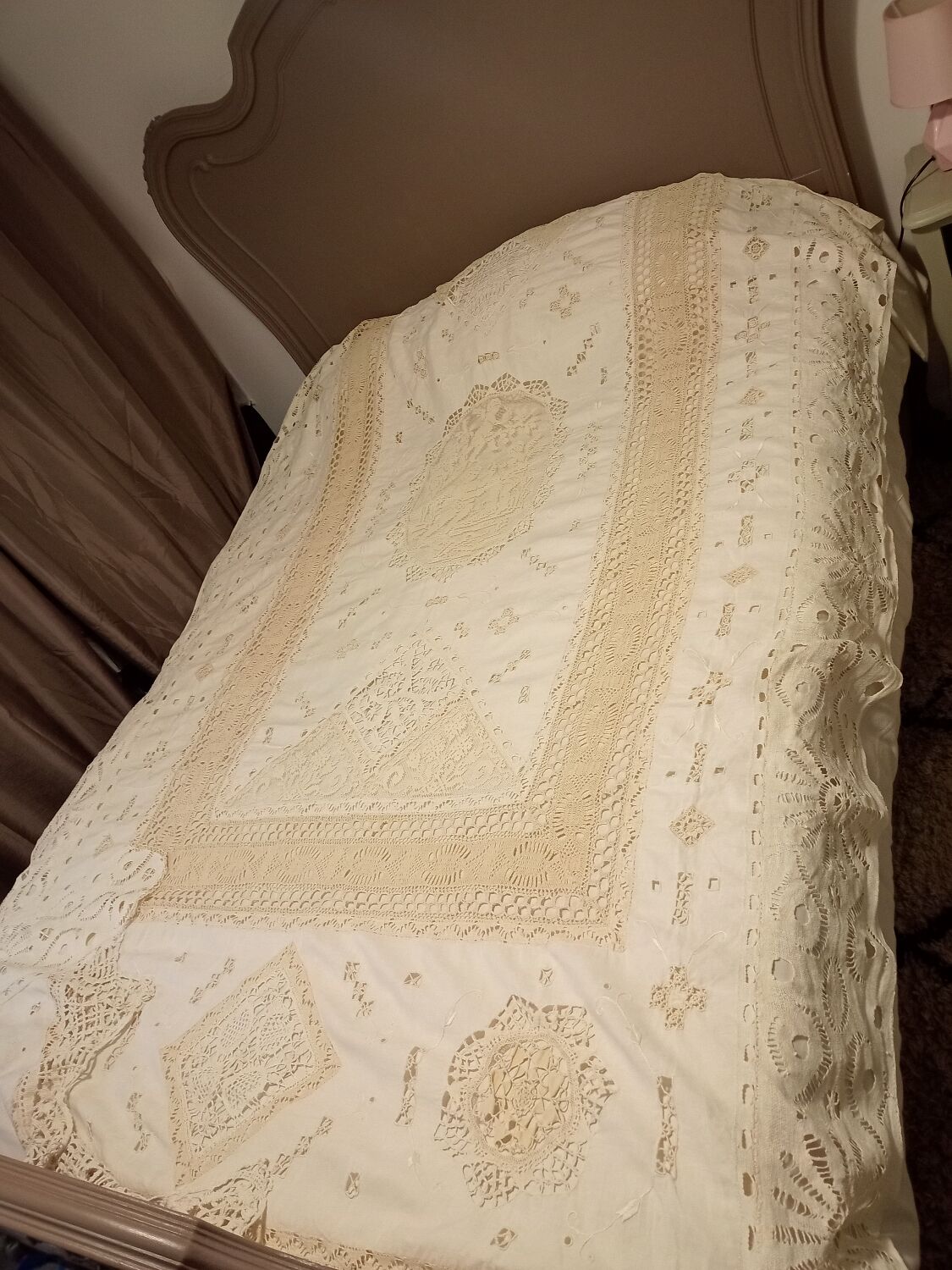 Antique bedspread