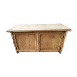 Small old tree closet