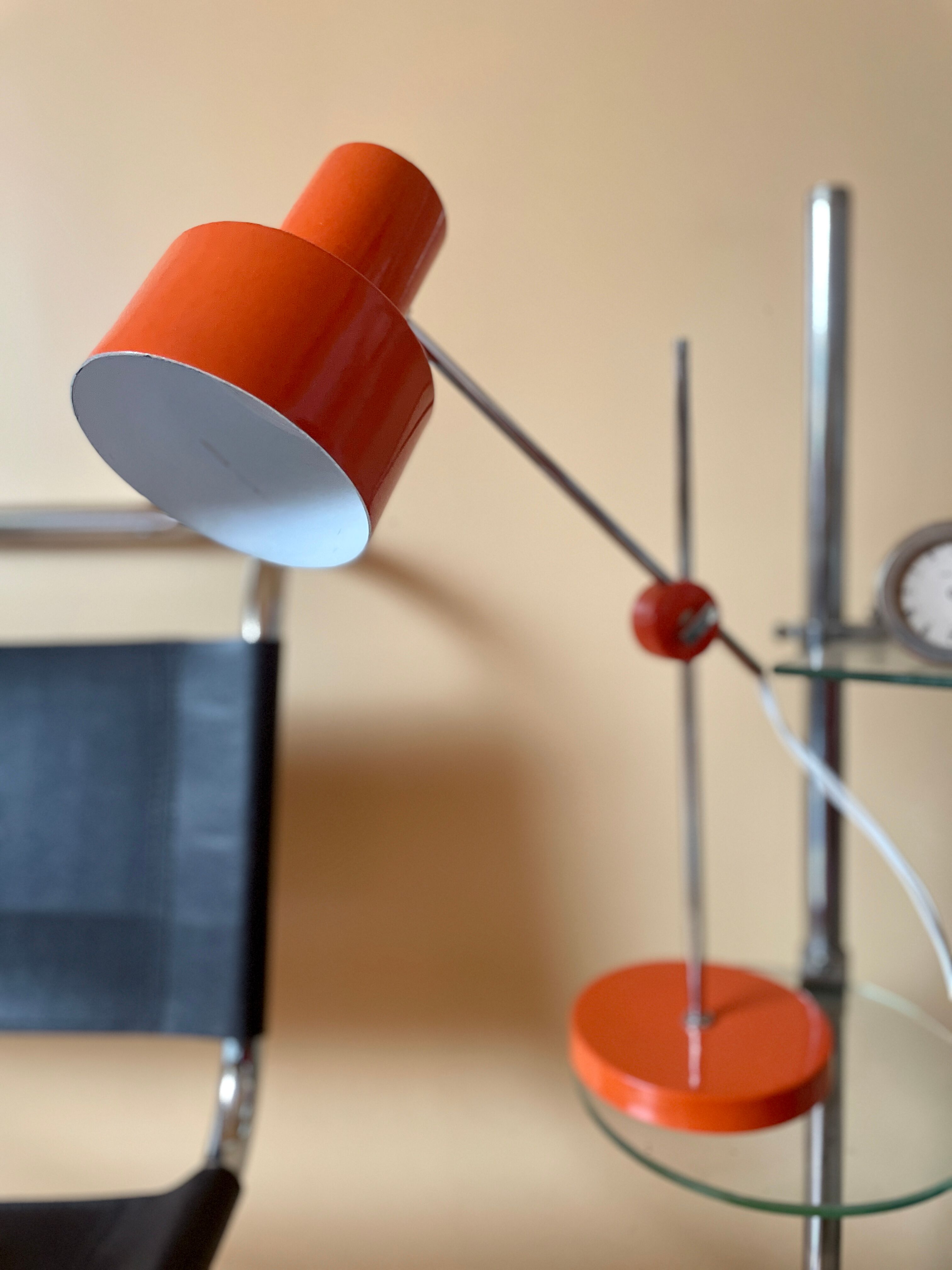 Vintage assembler lamp