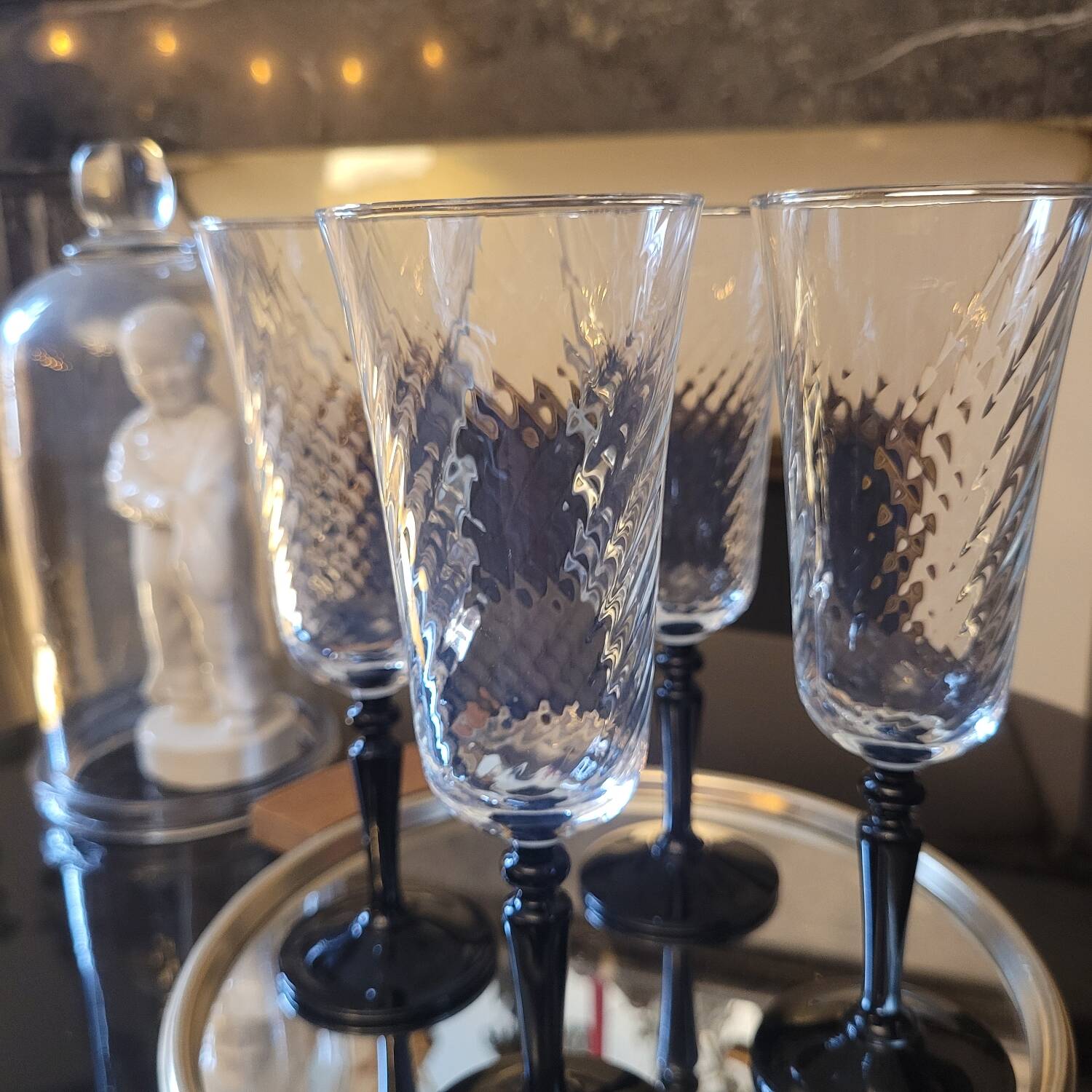 80s chic decorative champagne flutes