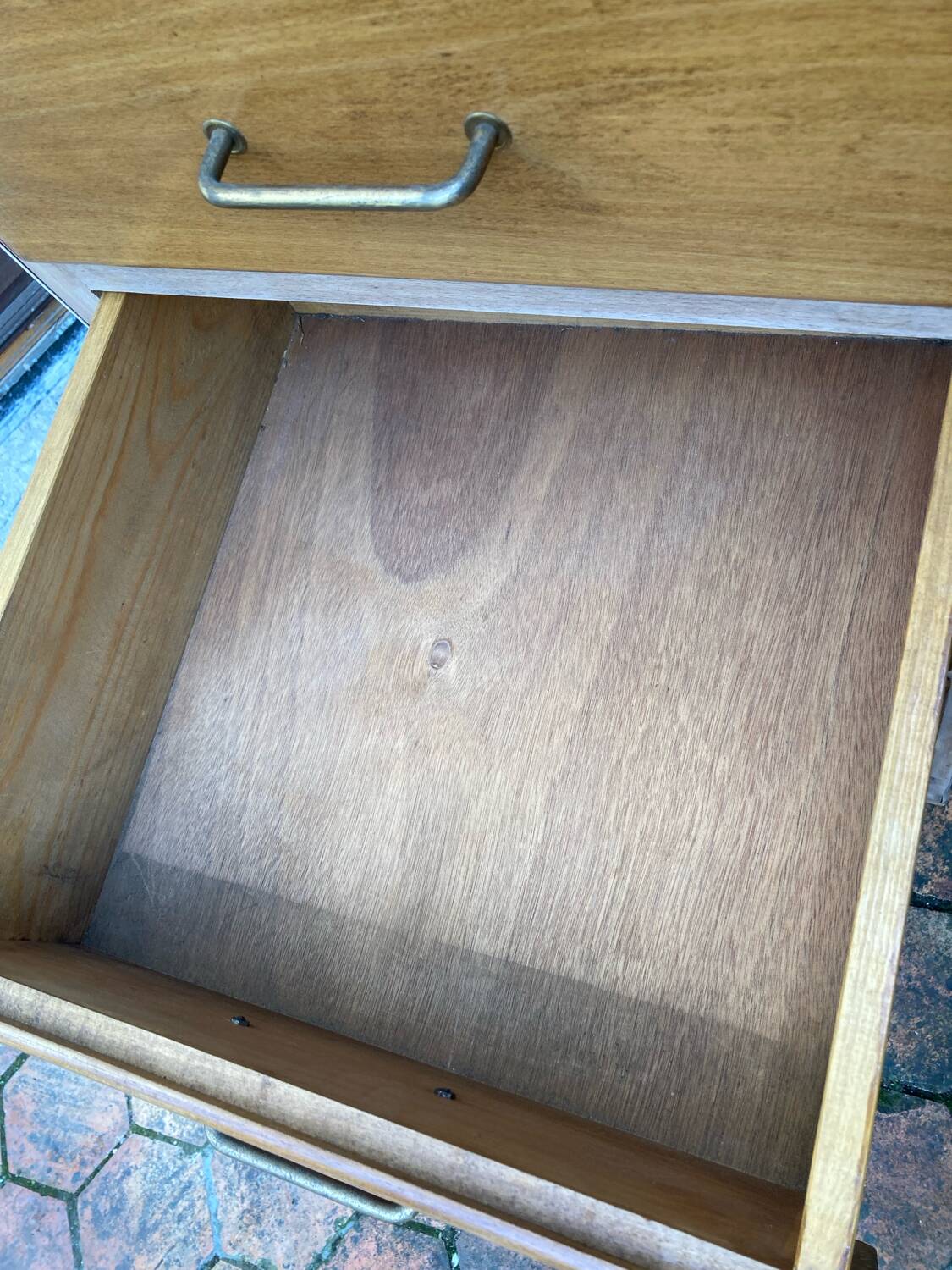 Vintage chest of drawers