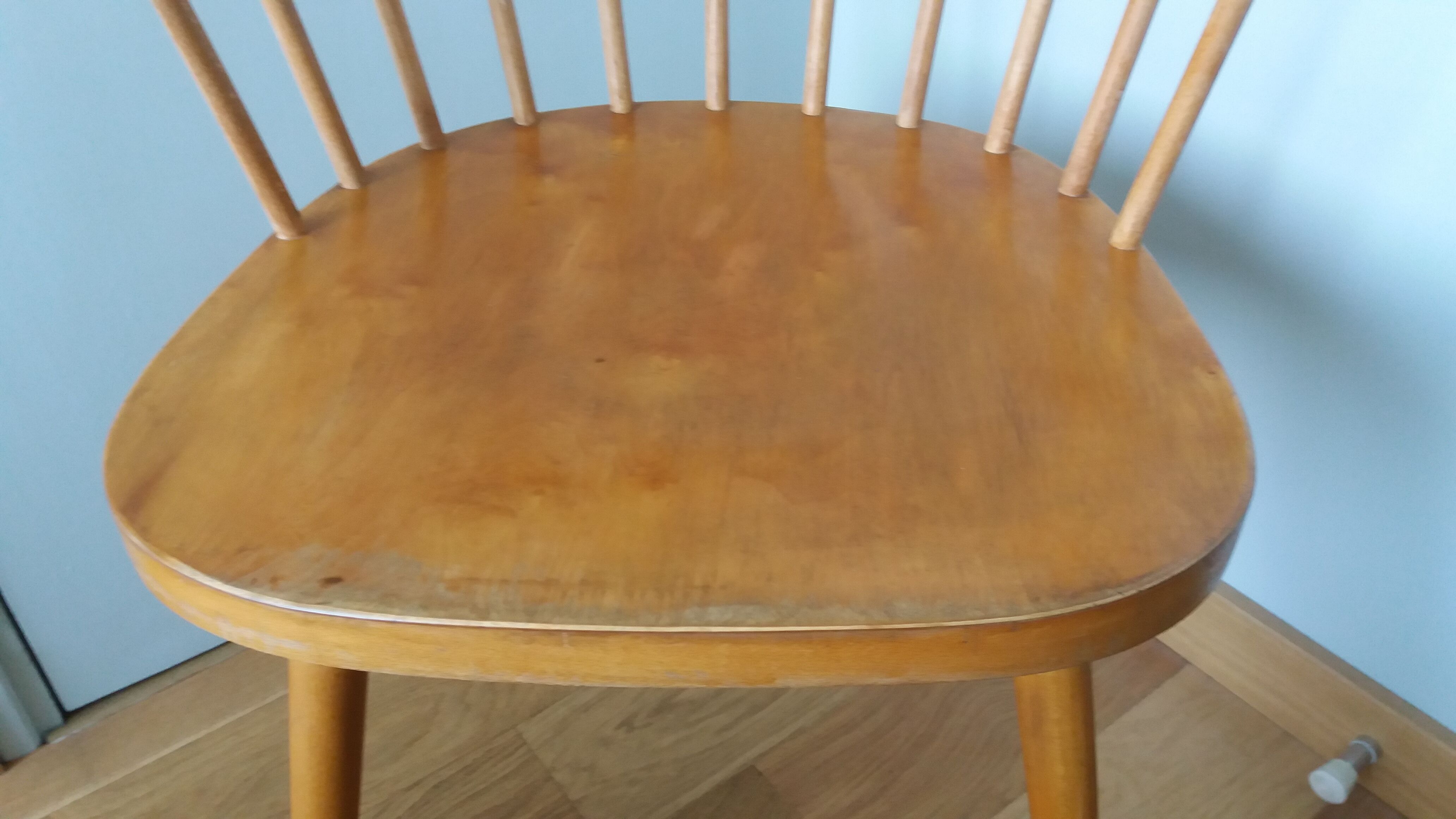 Fauteuil en bois, pieds compas, style scandinave, Baumann ou Thonet