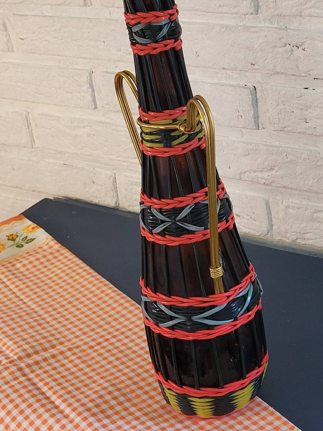 Scoubidou carafe