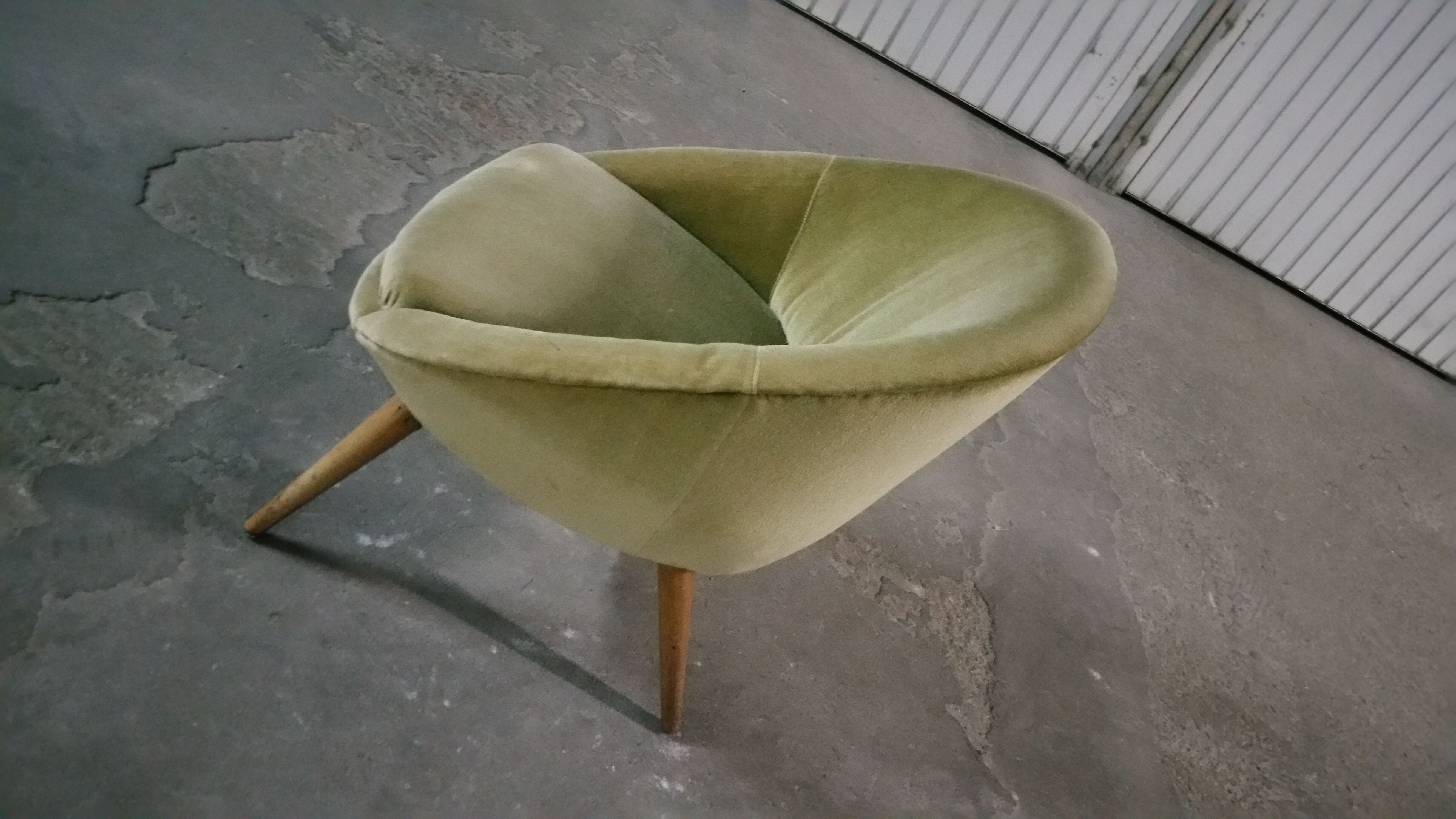 Fauteuil œuf  EGG années 50 style Jean Royere