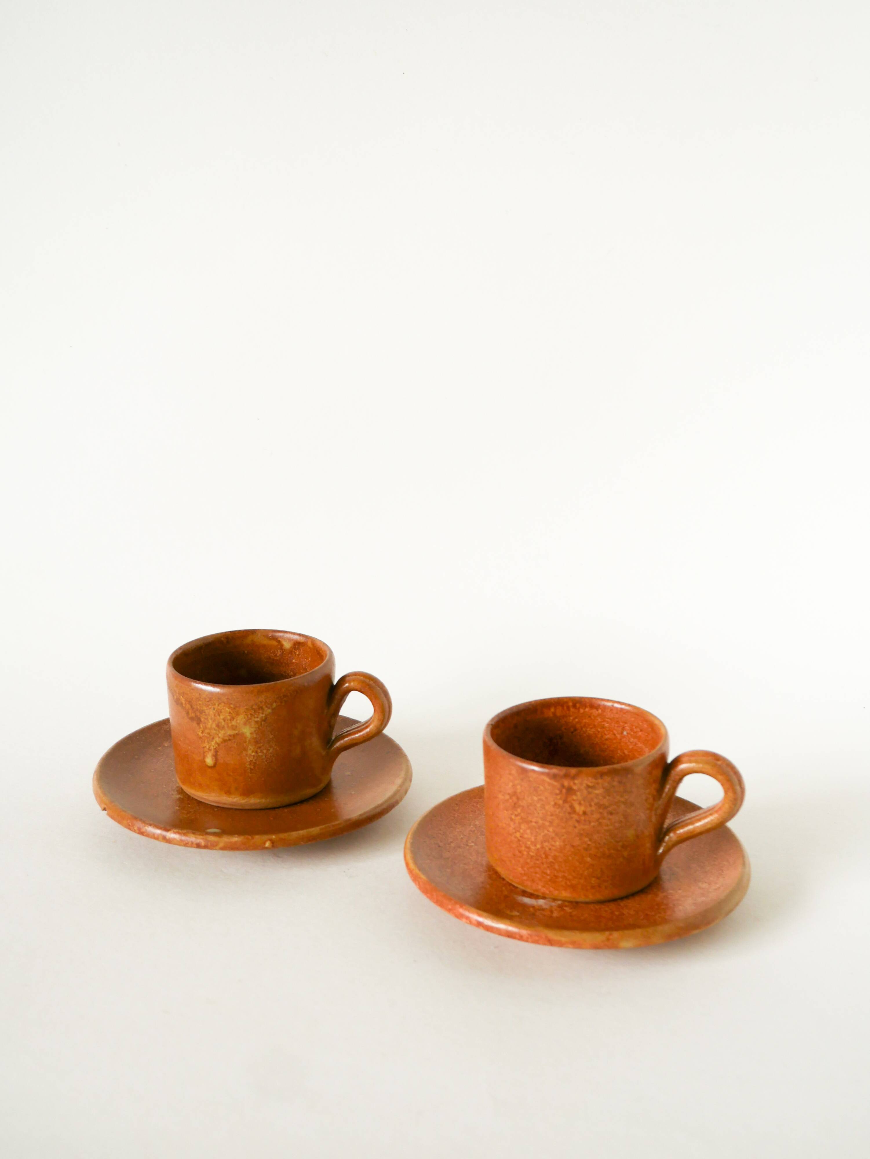 Pair of stoneware espresso cups, 1970