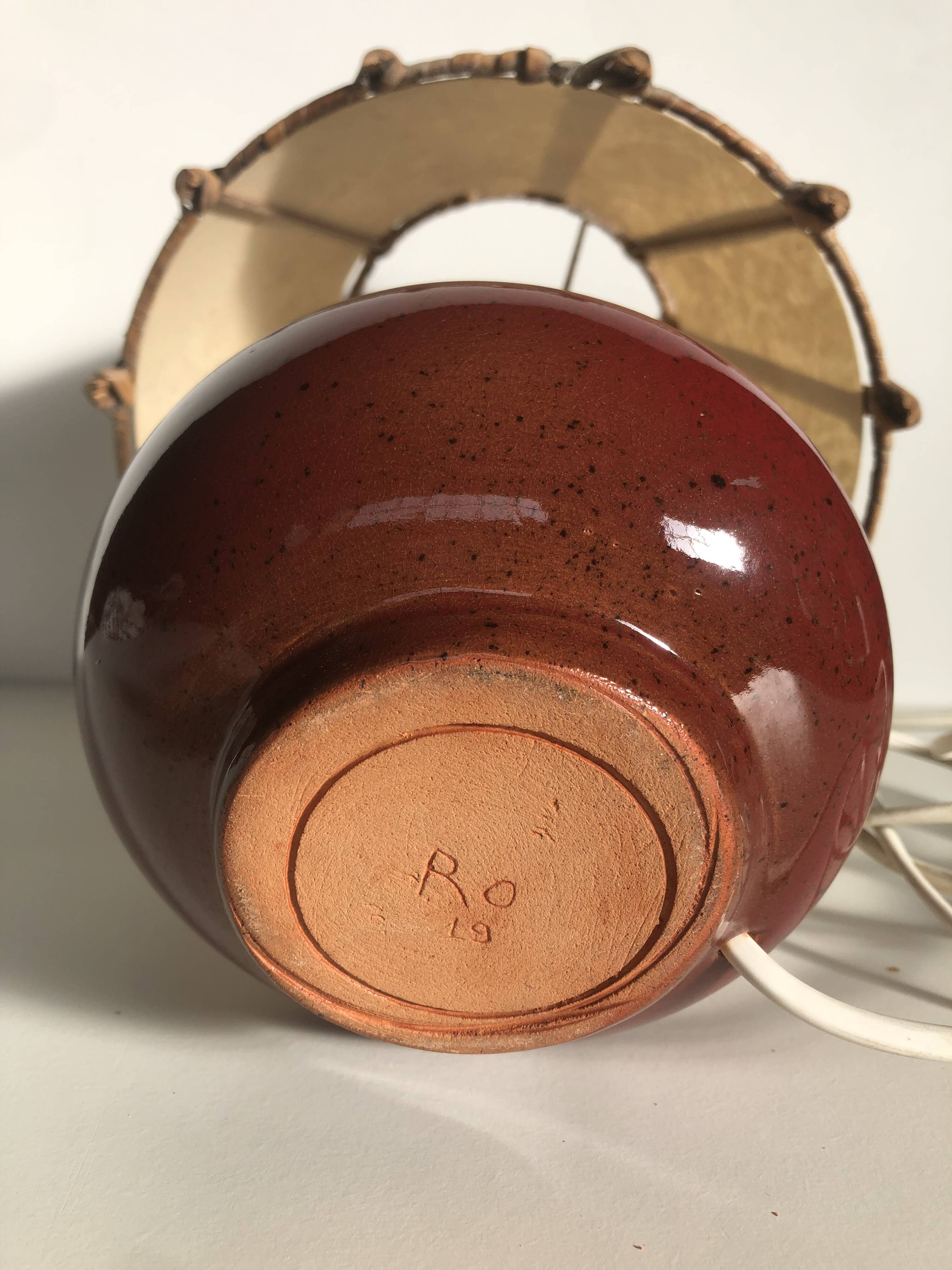 Lampe céramique rouge