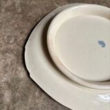 Square flat dish on pedestal Gien in blue ironstone, service "Birds" around 1870.