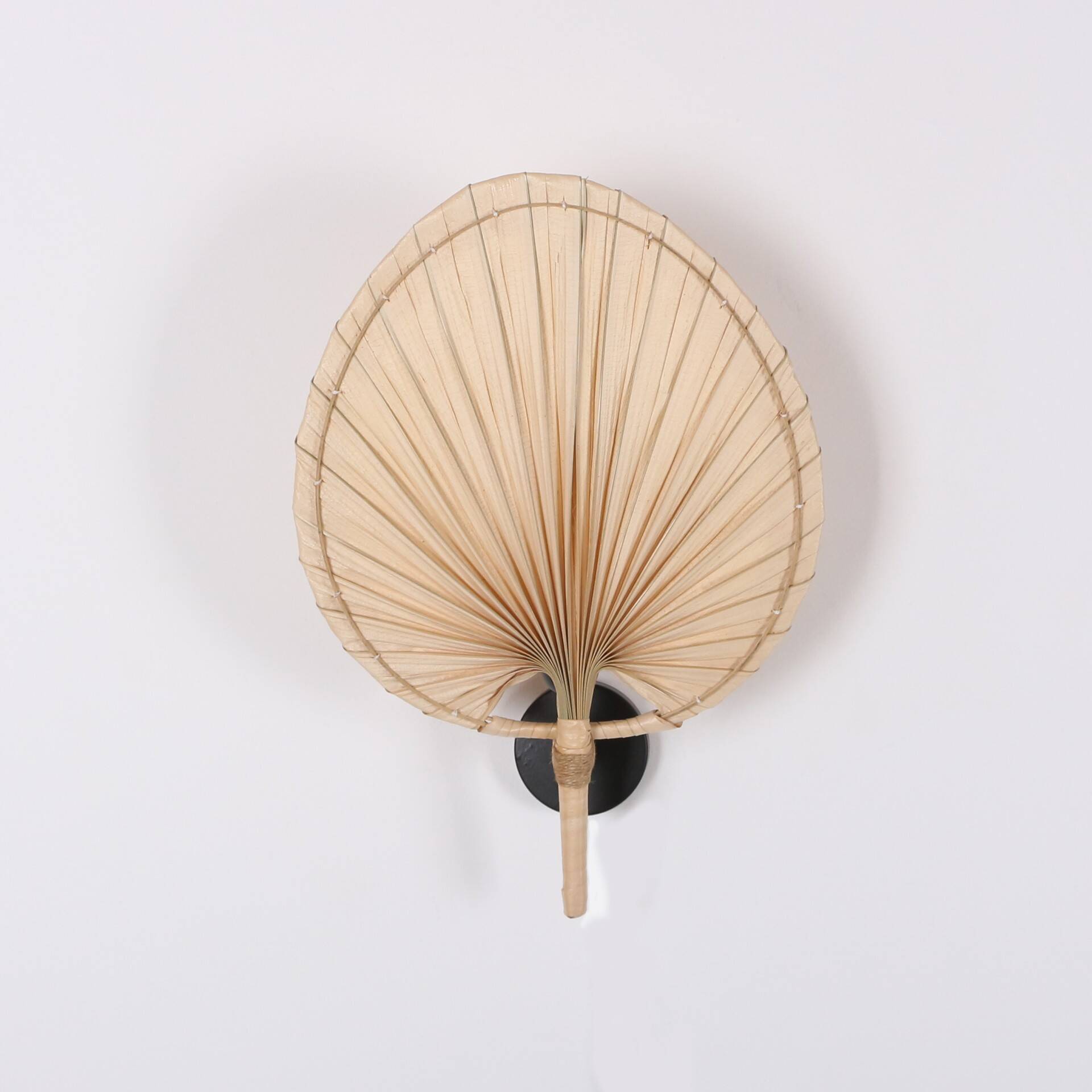 Applique murale en palmier naturel 44 x 33 cm