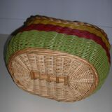 wicker basket and scoubidou
