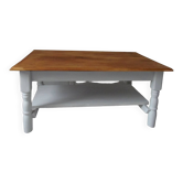 Coffee table with pearl gray patinated base, belt and shelf, wooden top.