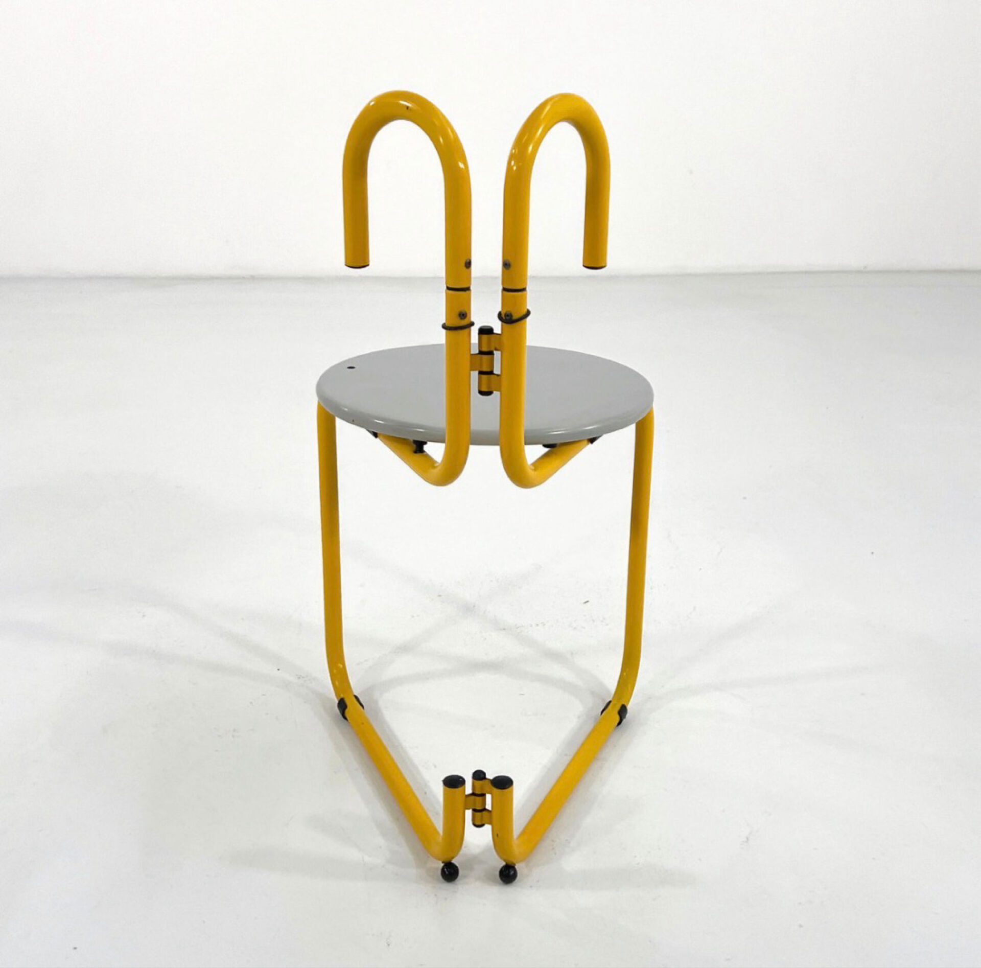 Chaise Binda