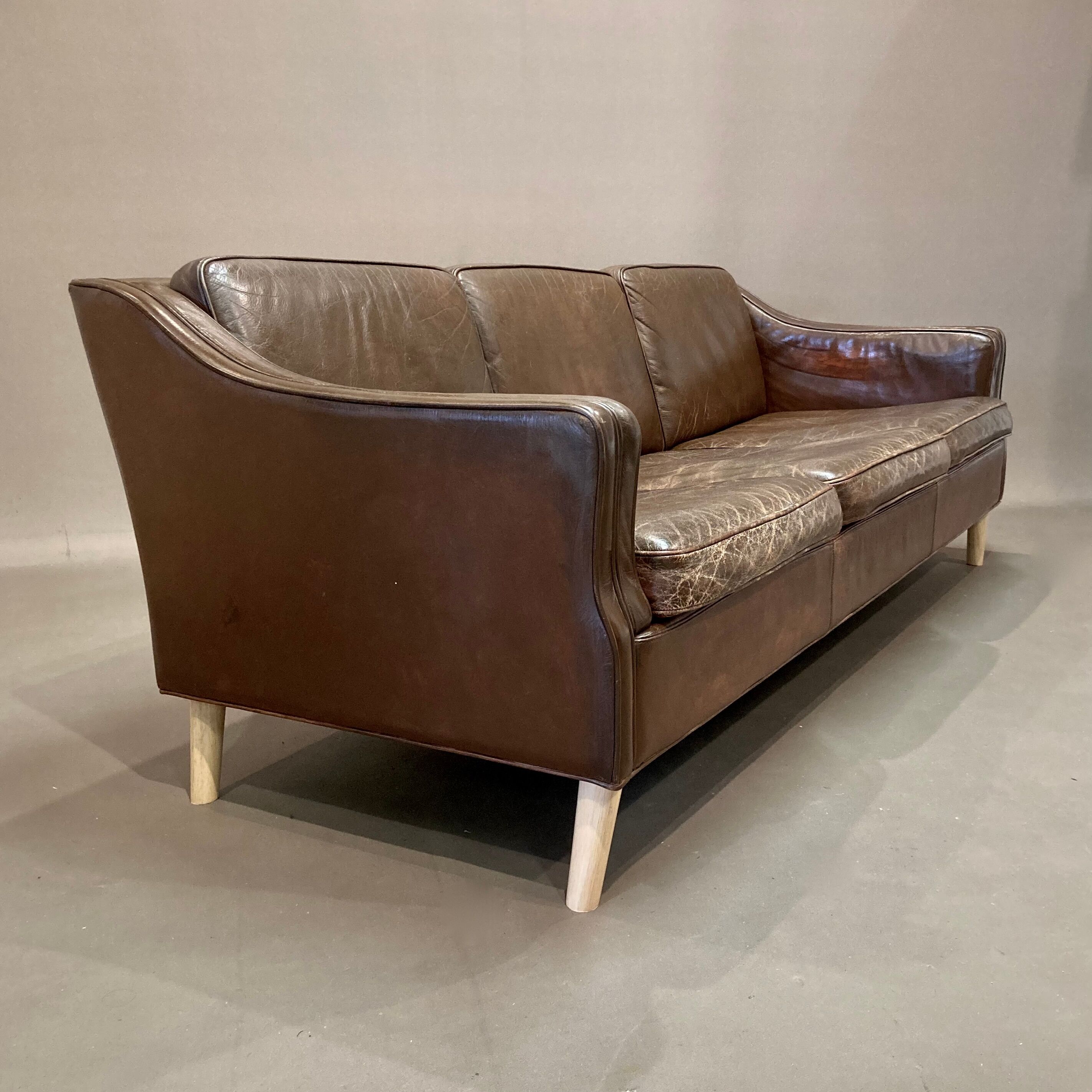 3-seater leather sofa Scandinavian design 1950