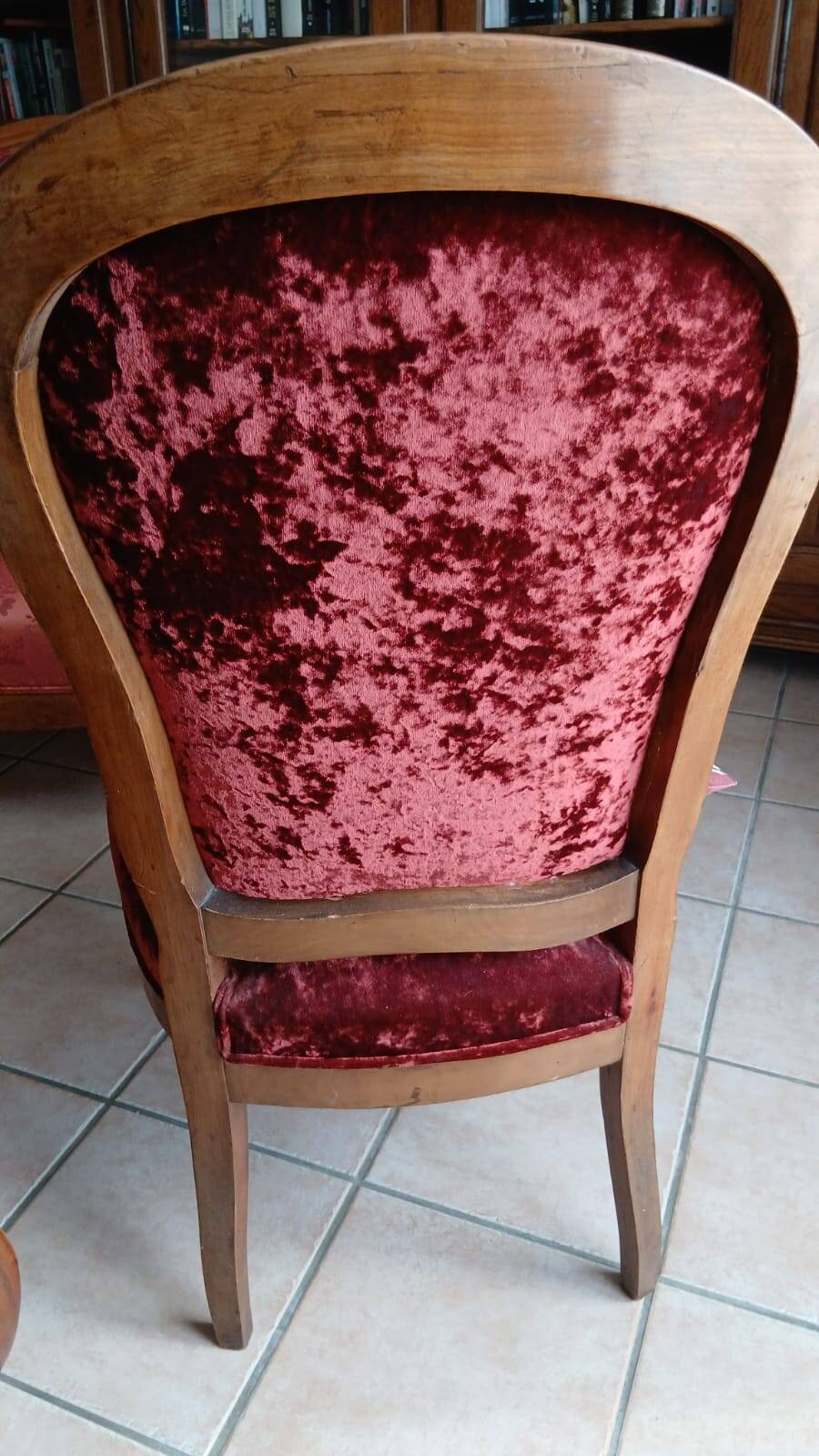 vend deux fauteuils anciens