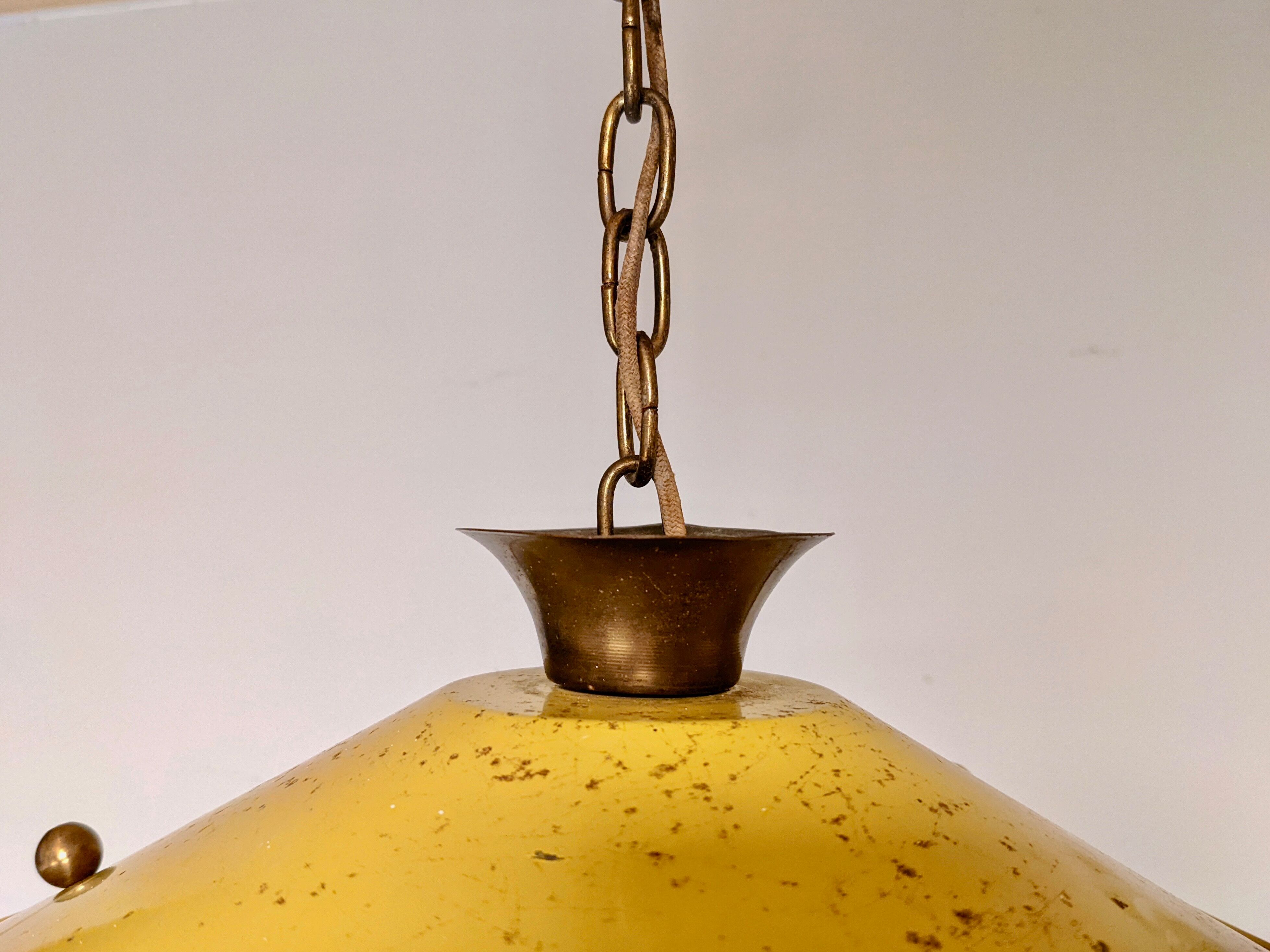 Suspension in perforated sheet metal