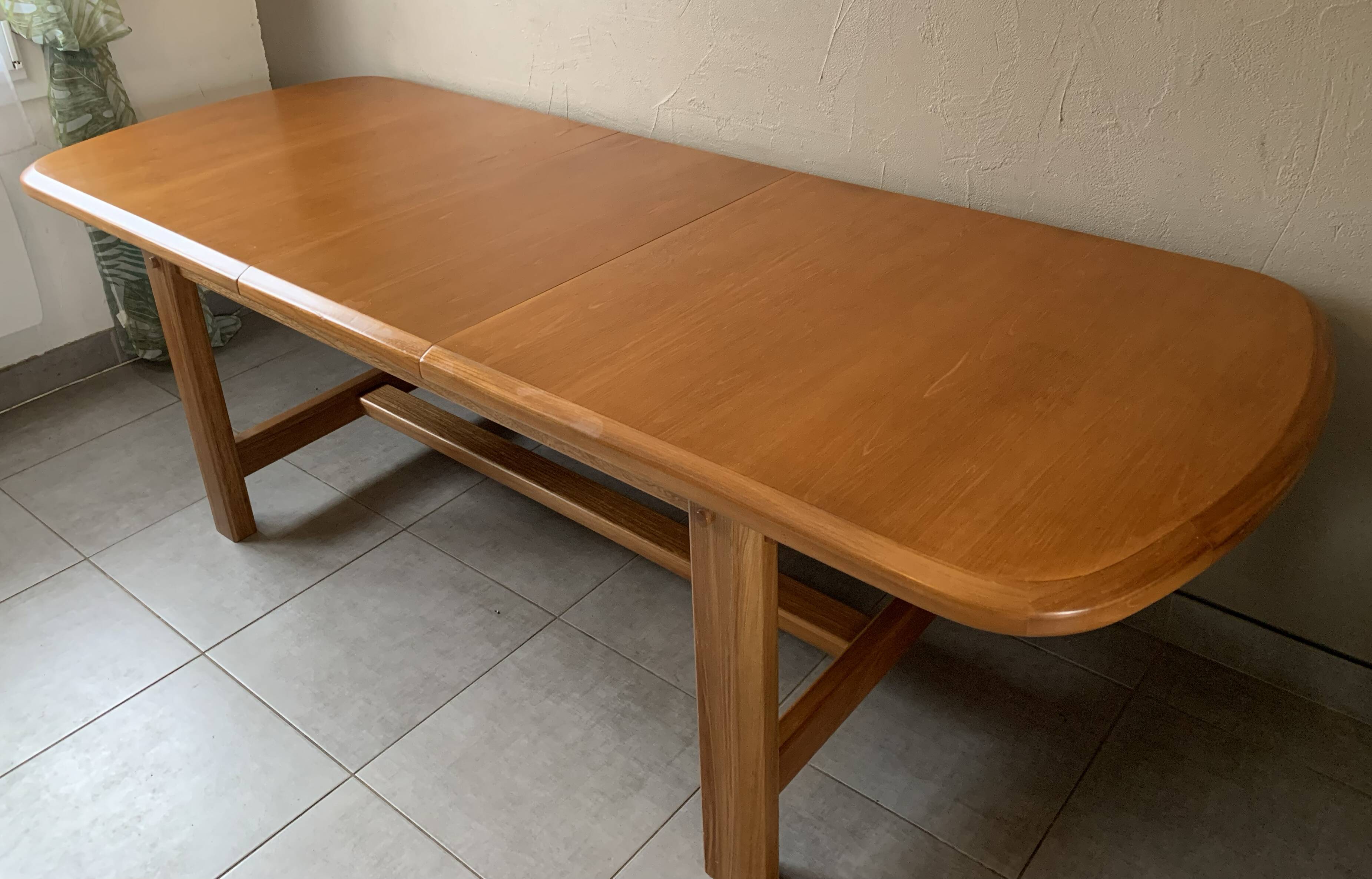 Regain House Elm Dining Room Set