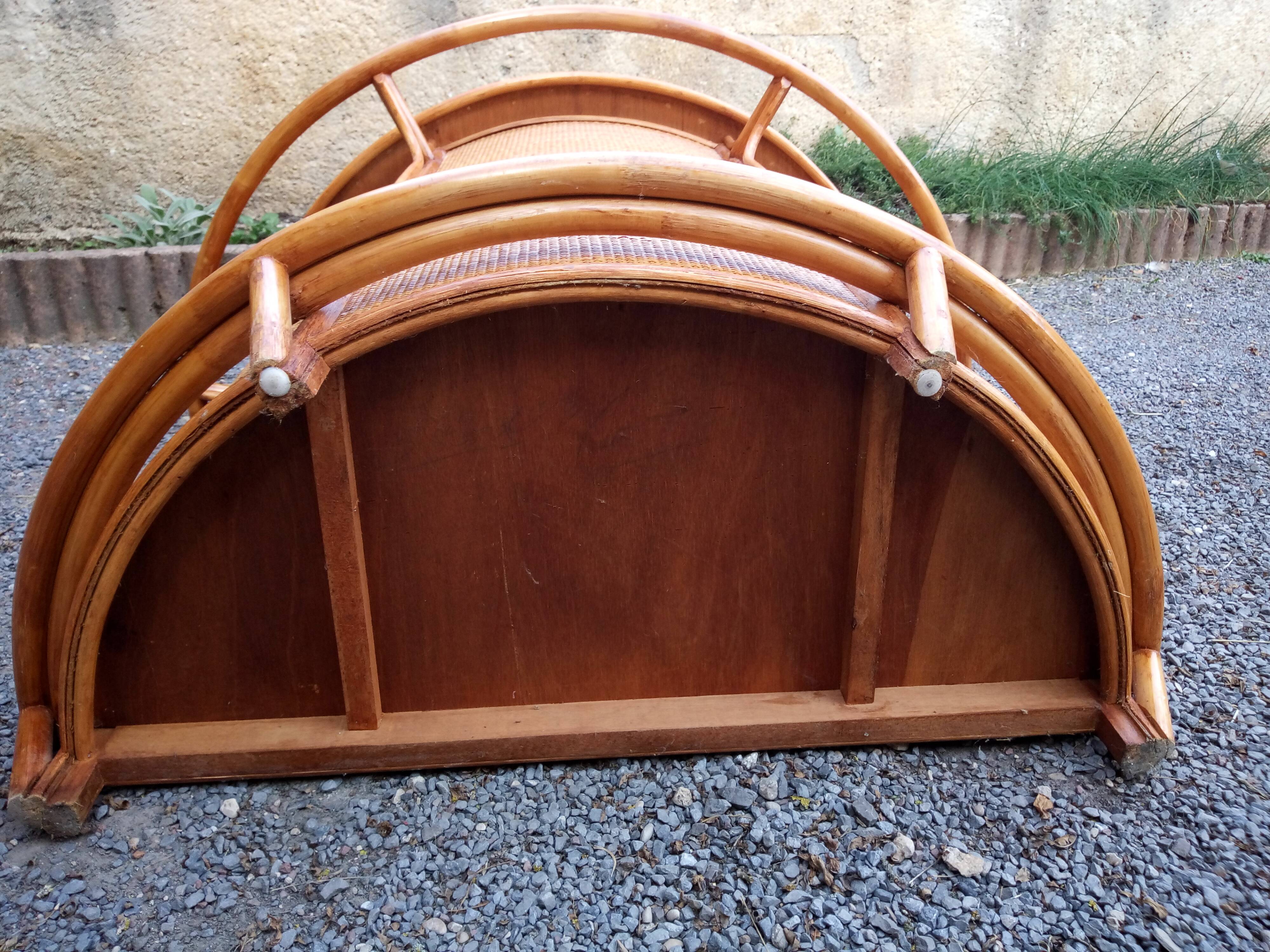 Bar set in bamboo and rattan with its two stools