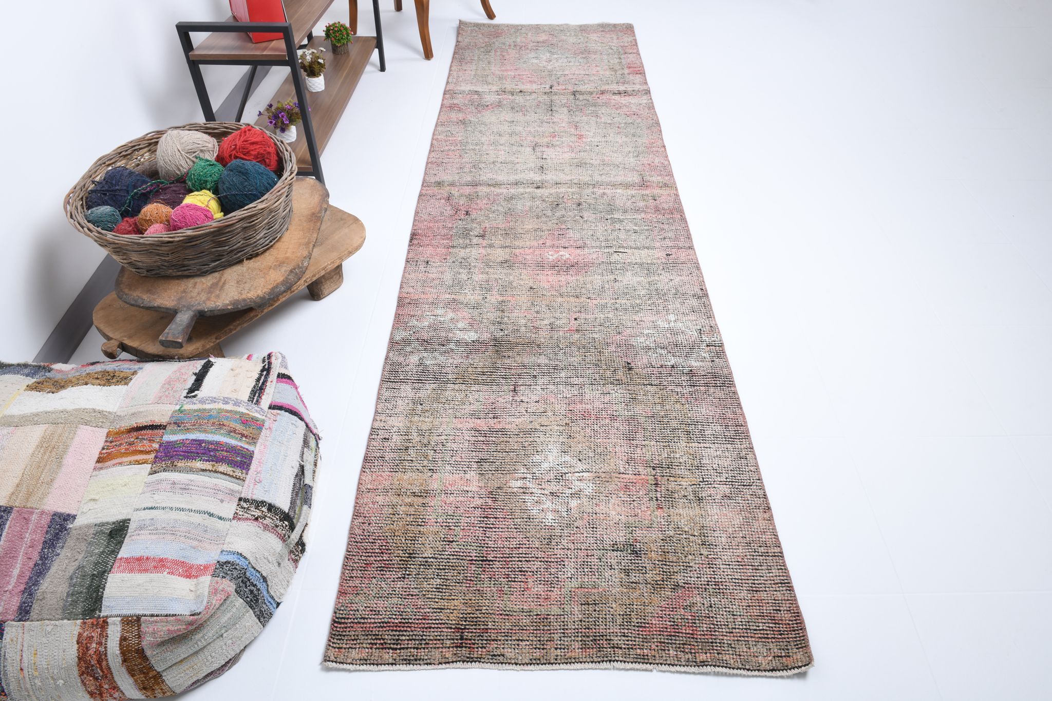 Neutral runner rug, 334x91cm