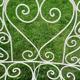 Rounded garden bench iron forge white color