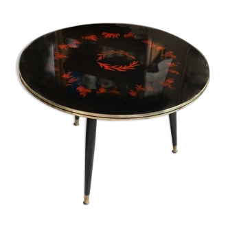 Tripod coffee table